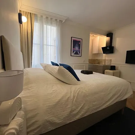 Flat In Heart Of Apartament *