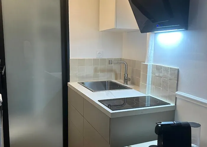 Flat In Heart Of Paris