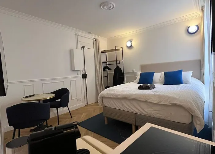 Flat In Heart Of Paris